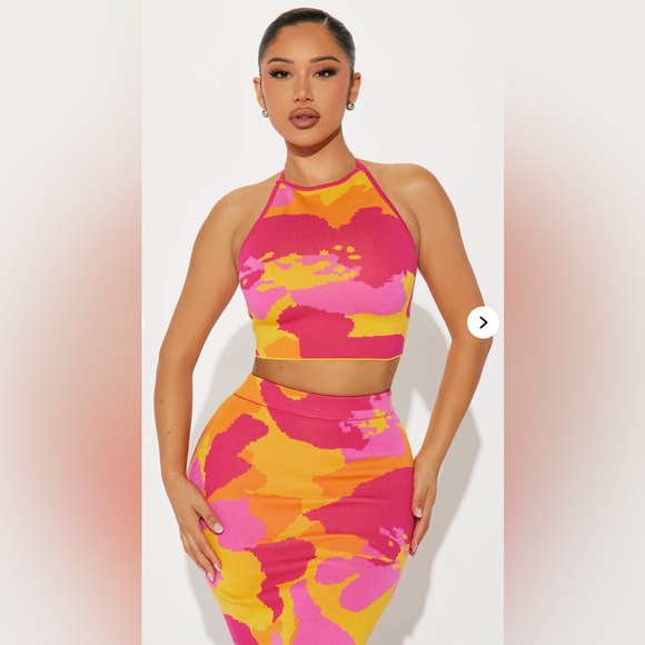 TODAY ONLY!! $10Vibrant Pink and Orange Women's Skirt - Picture 2 of 4